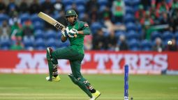 Mahmudullah's 102* Wins it for BD